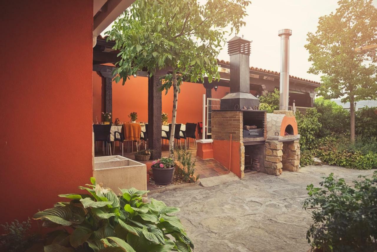 Apartamento 1 Casa Rural El Sauce. A 2,5 Km De Cuenca Capital Nohales Bagian luar foto